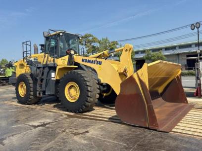 Komatsu 