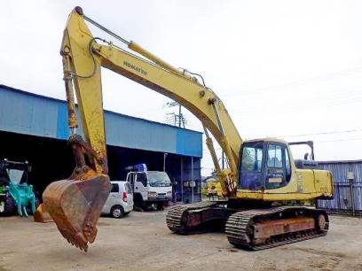 Komatsu 