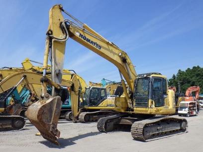 Komatsu 