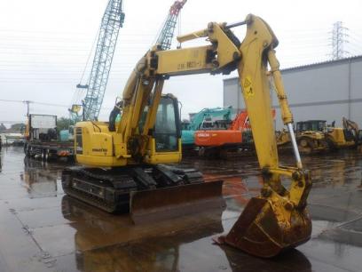Komatsu 
