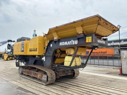 Komatsu 