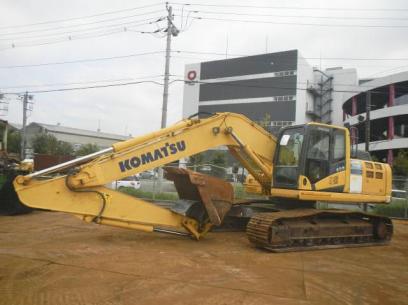 Komatsu 