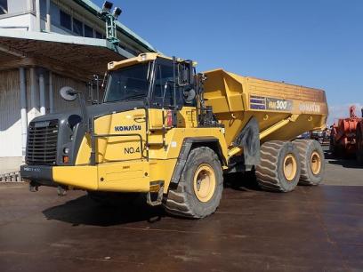 Komatsu 