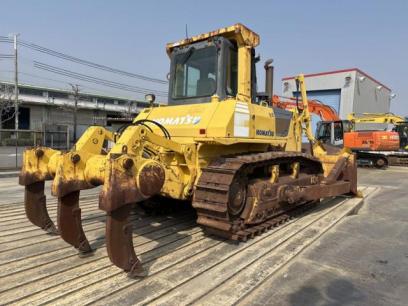 Komatsu 