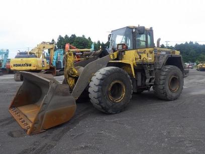 Komatsu 