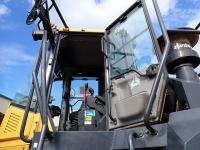 Komatsu 