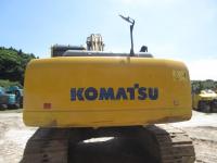 Komatsu 